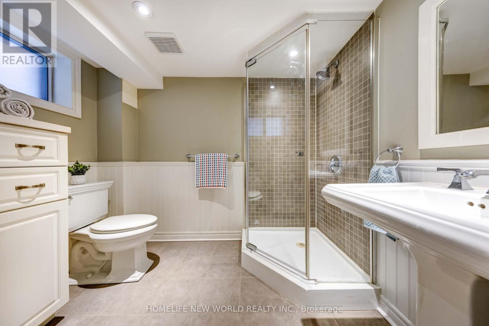 226 Hillsdale Avenue E, Toronto, Ontario  M4S 1T6 - Photo 24 - C13181604