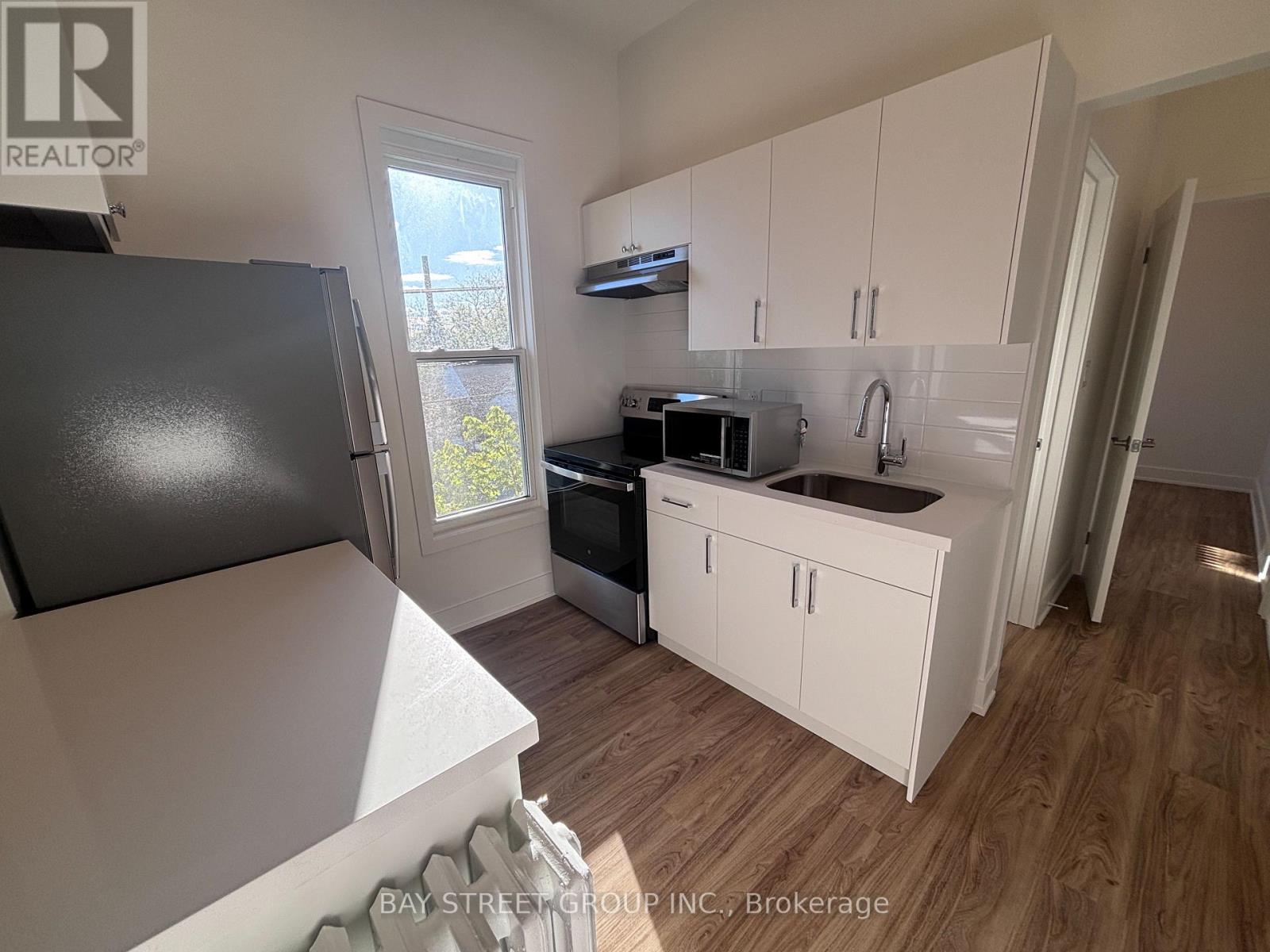 1311 Pape Avenue, Toronto, Ontario  M4K 3W9 - Photo 20 - E13181652