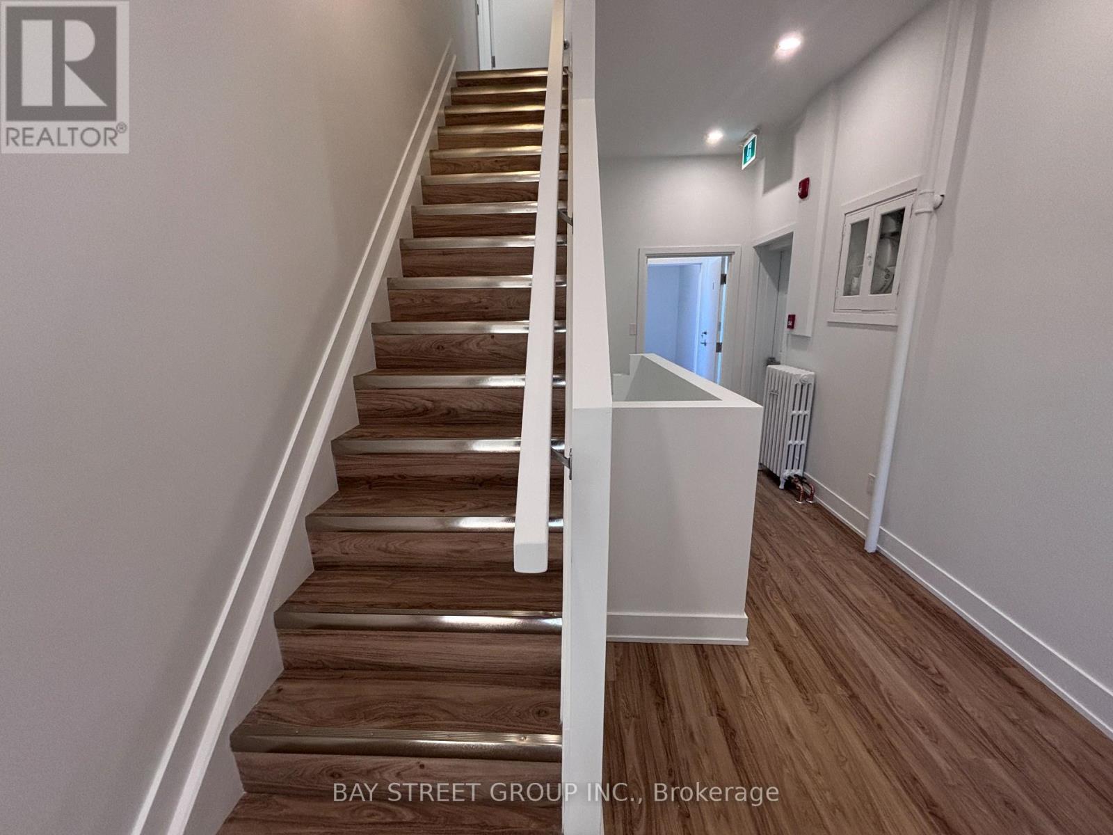 1311 Pape Avenue, Toronto, Ontario  M4K 3W9 - Photo 23 - E13181652