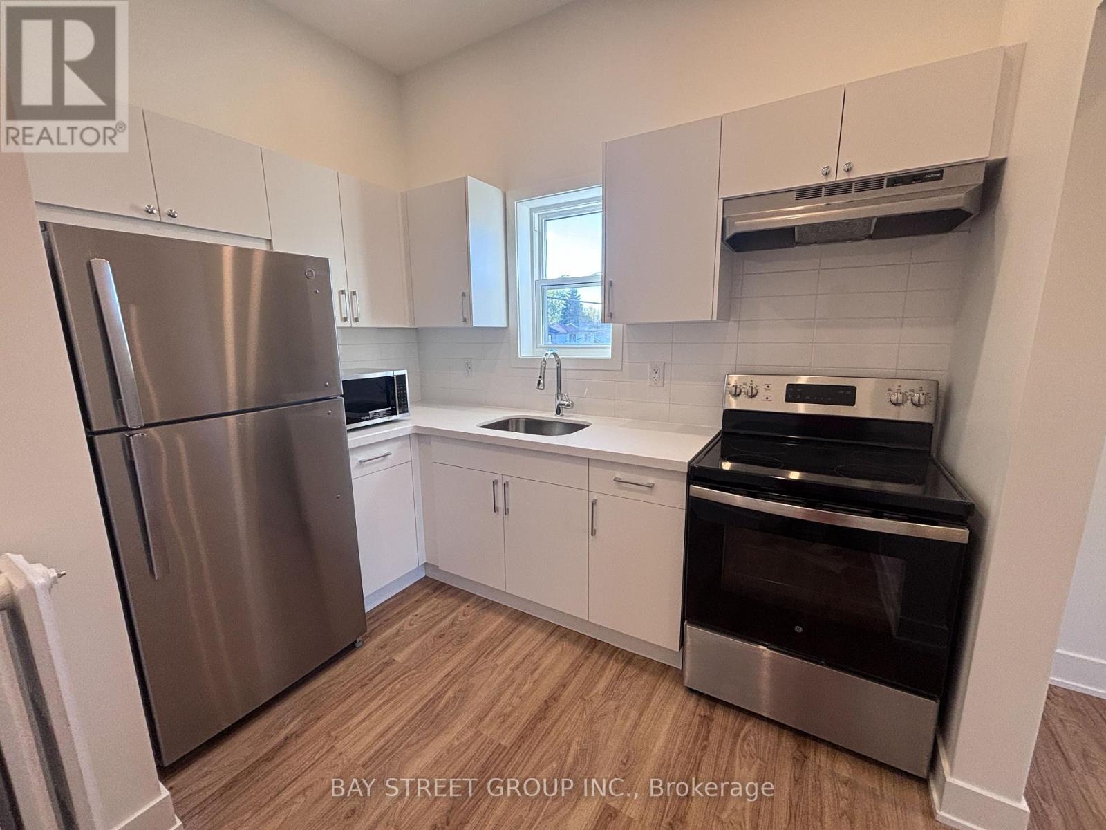 1311 Pape Avenue, Toronto, Ontario  M4K 3W9 - Photo 26 - E13181652