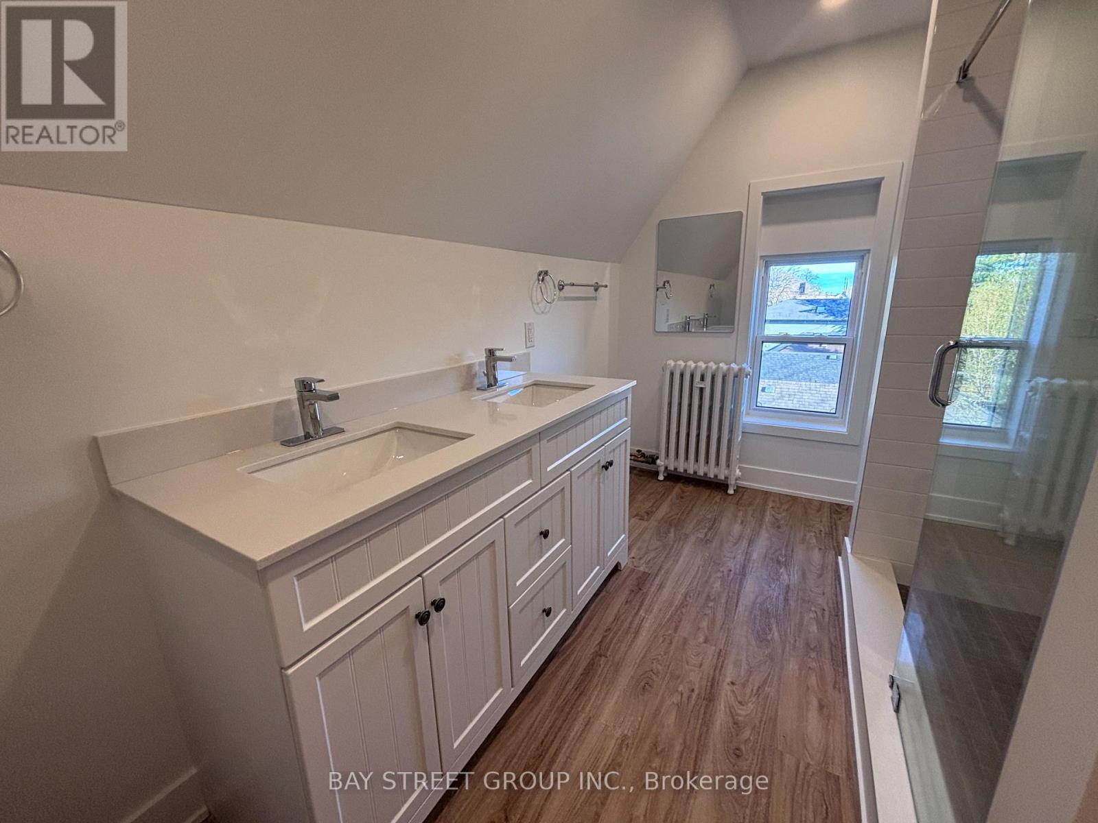 1311 Pape Avenue, Toronto, Ontario  M4K 3W9 - Photo 29 - E13181652