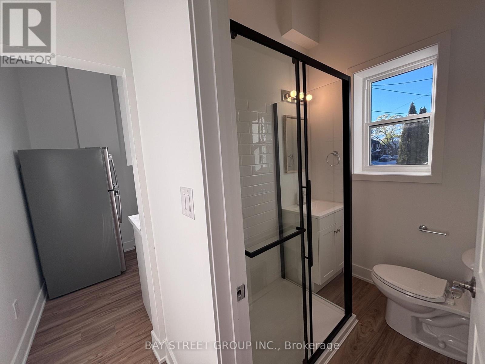 1311 Pape Avenue, Toronto, Ontario  M4K 3W9 - Photo 34 - E13181652