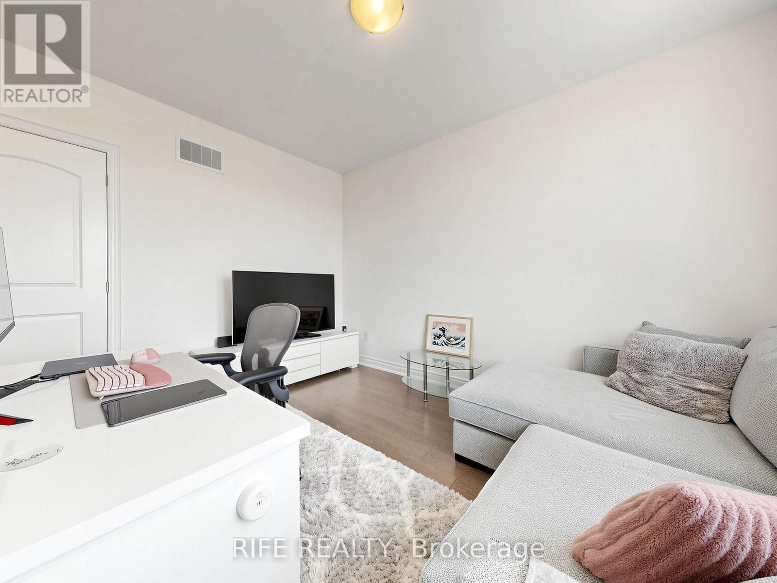 18 Rossini Drive, Richmond Hill, Ontario  L4E 0R5 - Photo 38 - N13181634