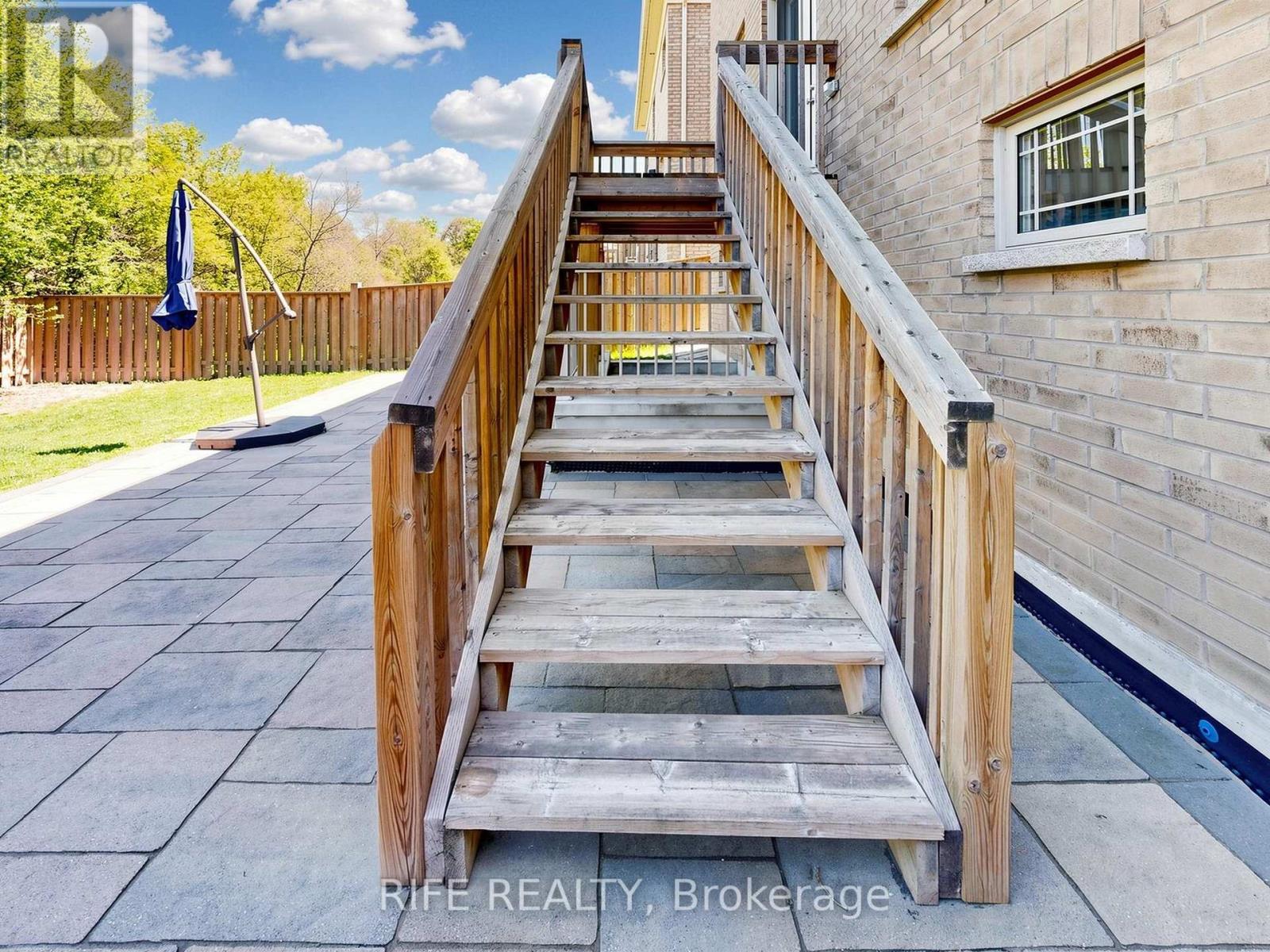 18 Rossini Drive, Richmond Hill, Ontario  L4E 0R5 - Photo 43 - N13181634