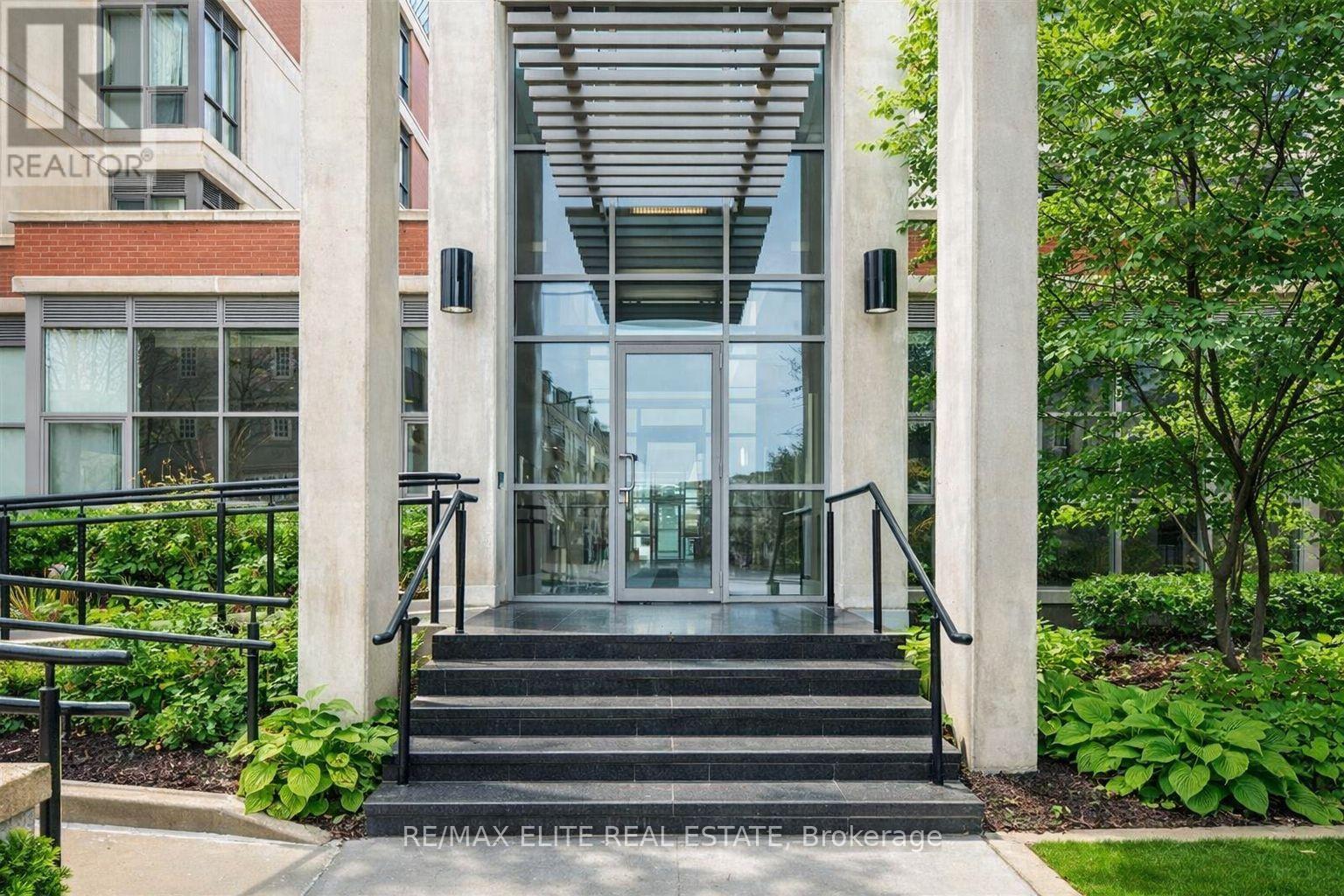 201 - 1 Upper Duke Crescent, Markham, Ontario  L6G 0B6 - Photo 2 - N13181756