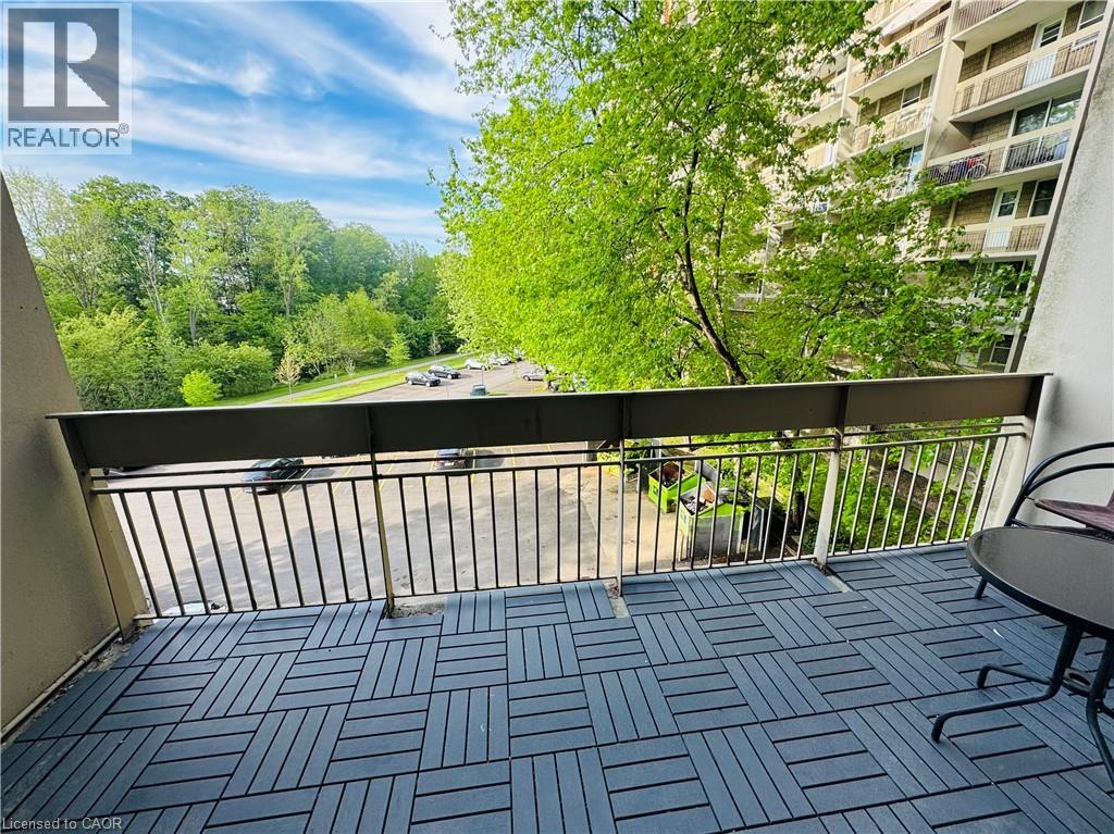 350 Quigley Road Unit# 222-Bedroom#3, Hamilton, Ontario  L8K 5N2 - Photo 11 - 40833917