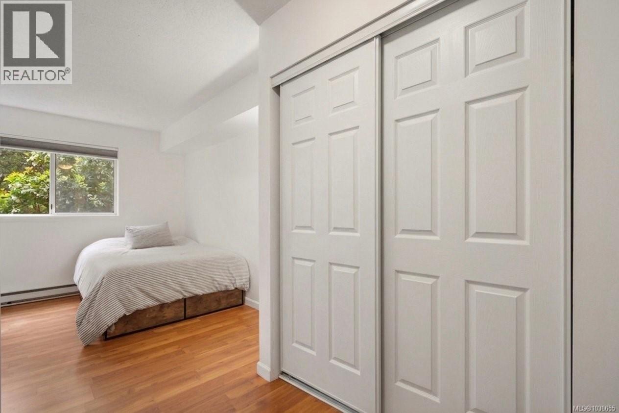 105 1055 Hillside Ave, Victoria, British Columbia  V8T 2A4 - Photo 6 - 1036655