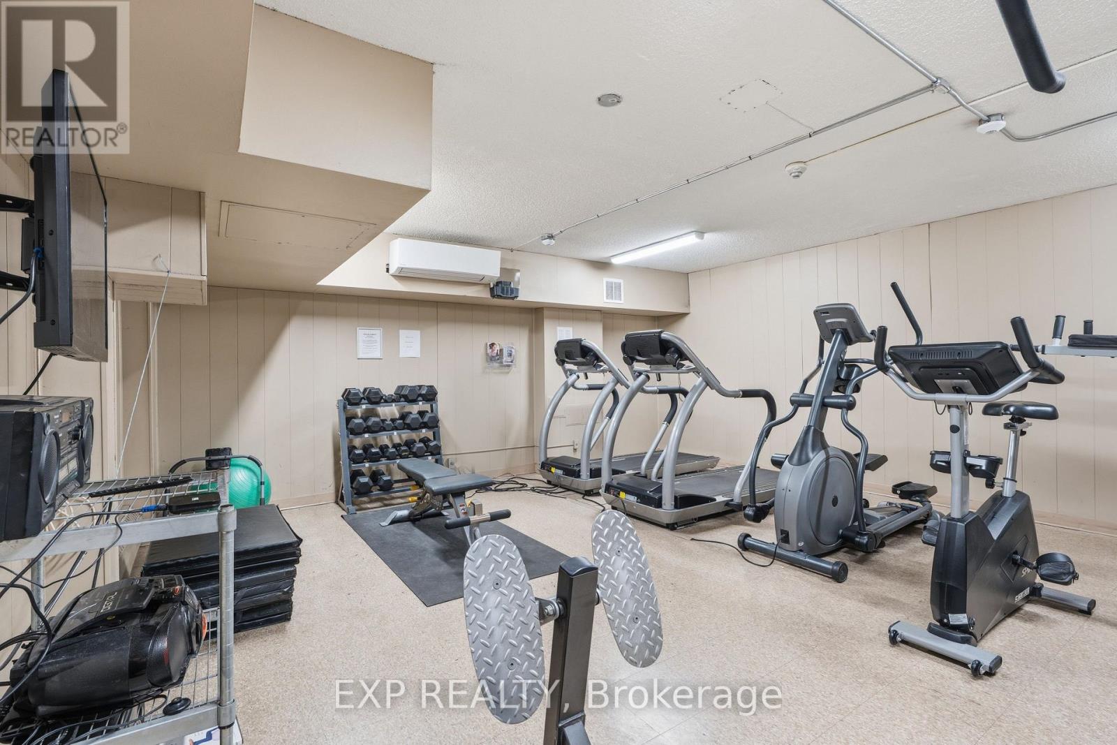 1005 - 975 Warwick Court, Burlington, Ontario  L7T 3Z7 - Photo 17 - W13181612