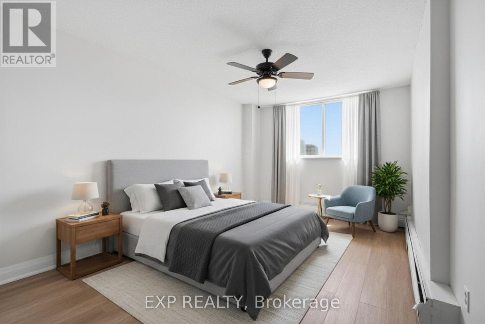 1005 - 975 Warwick Court, Burlington, Ontario  L7T 3Z7 - Photo 6 - W13181612