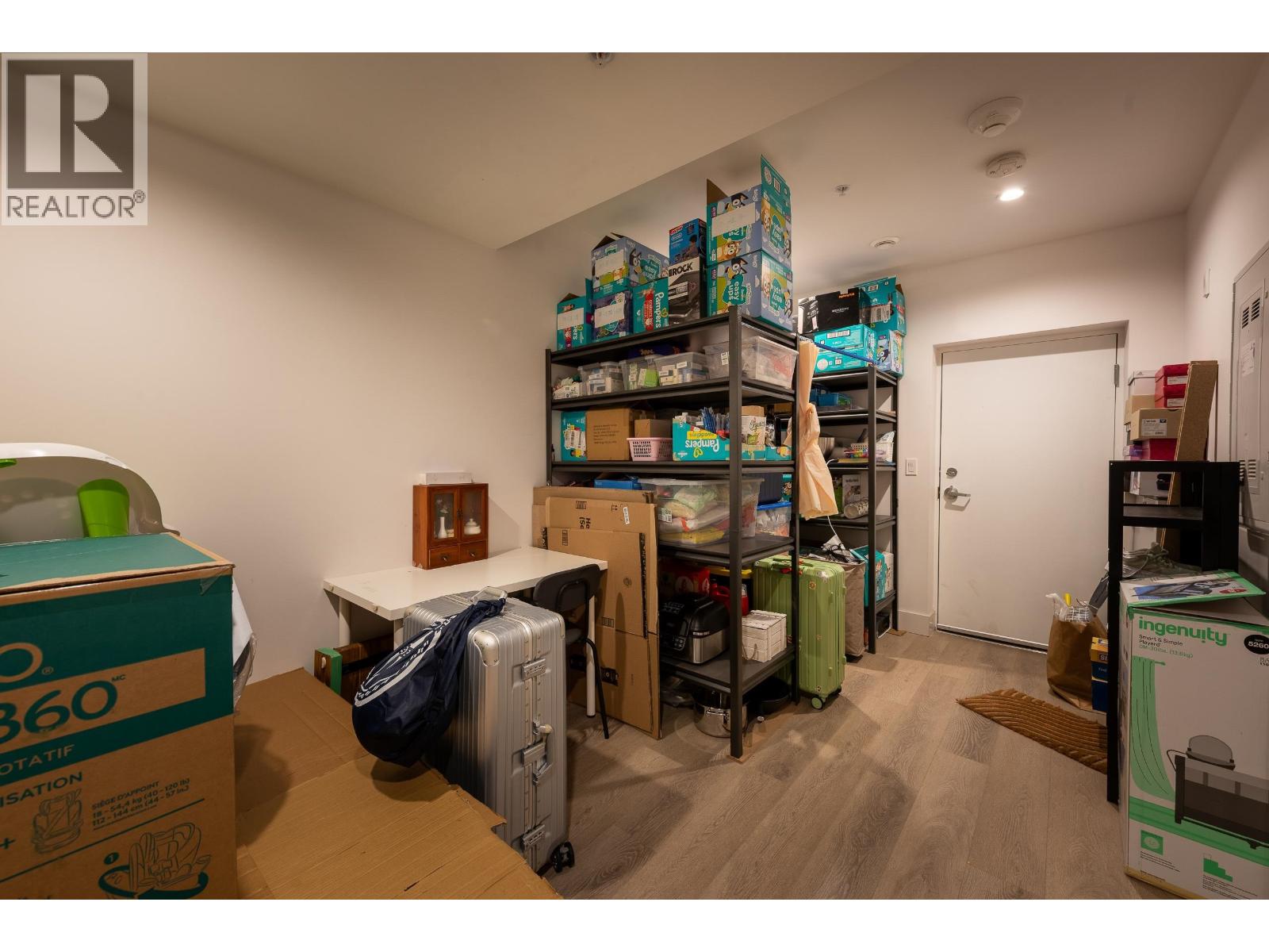 201 6933 Arcola Street, Burnaby, British Columbia  V5E 1H5 - Photo 14 - R3128015