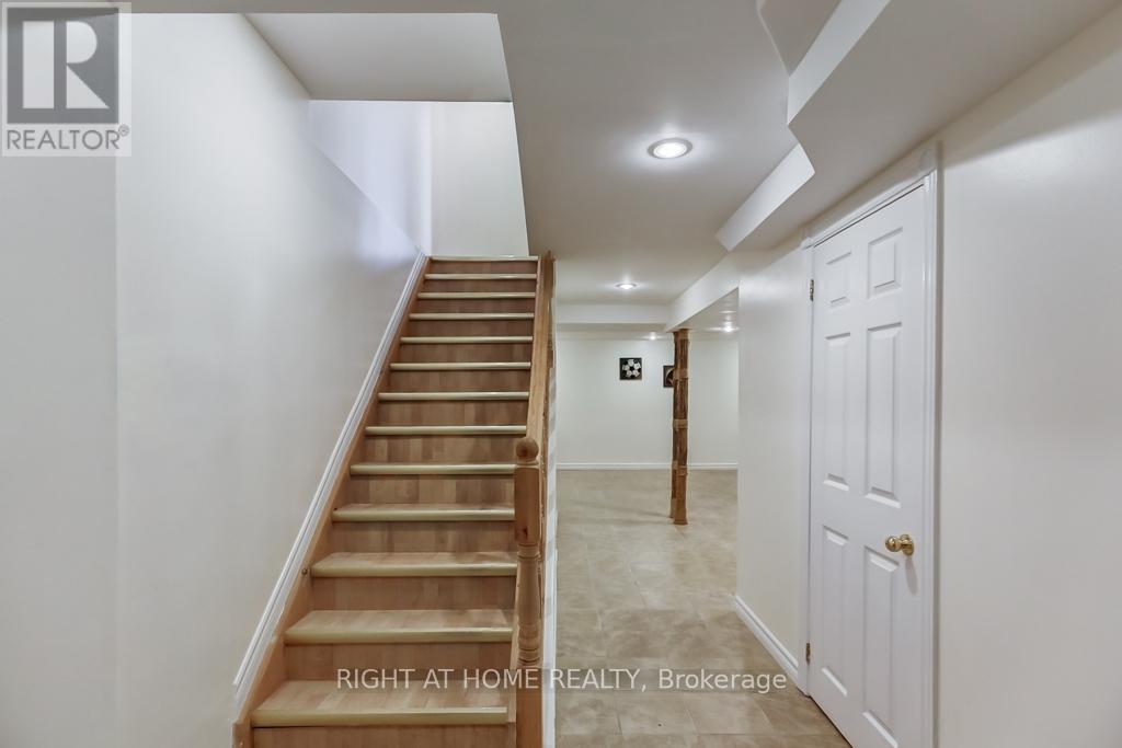 402 Lausanne Crescent, Waterloo, Ontario  N2T 2X6 - Photo 27 - X13181580
