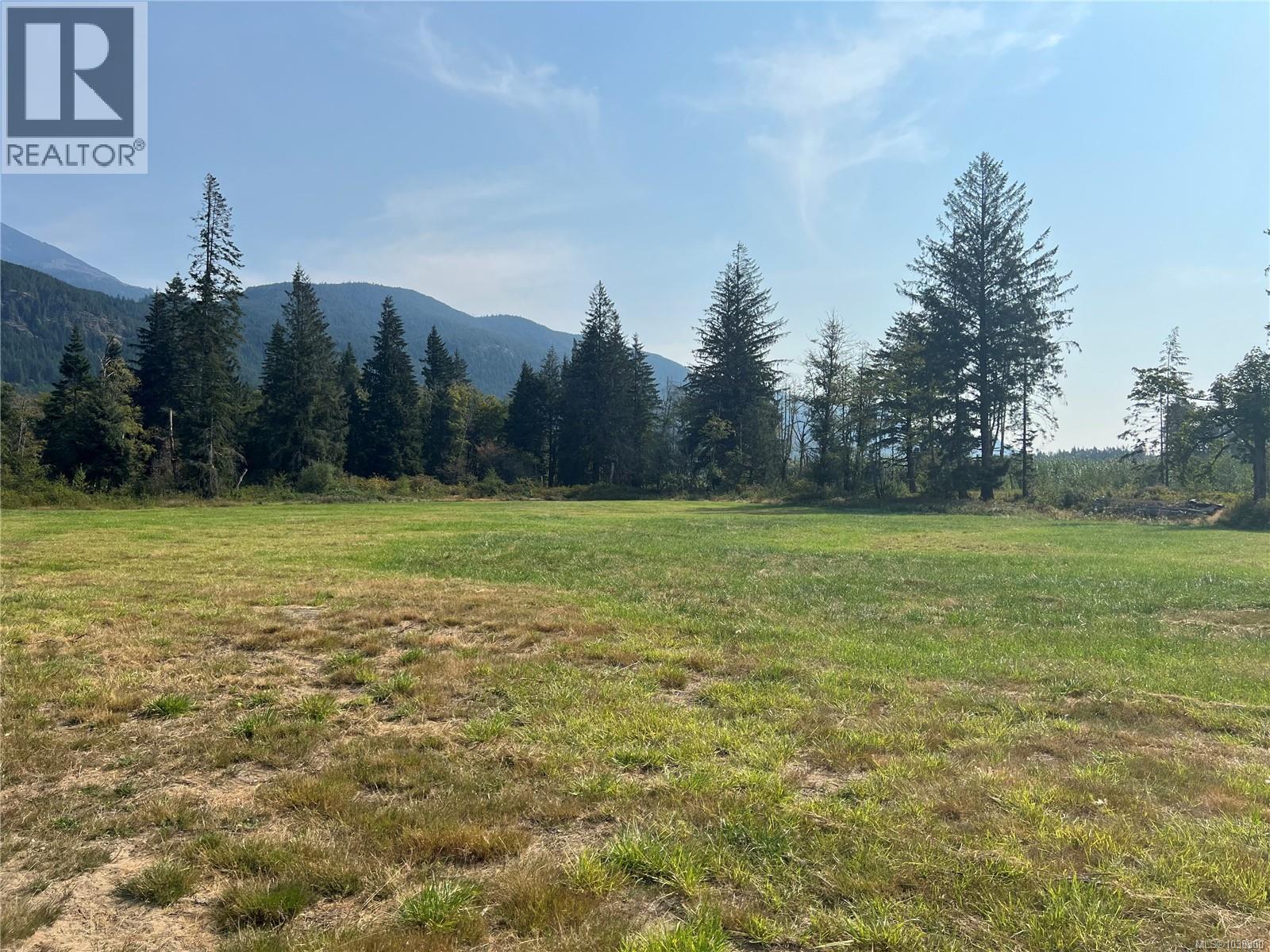 1845 Stowe Creek Rd, Sayward, British Columbia  V0P 1R0 - Photo 6 - 1038300