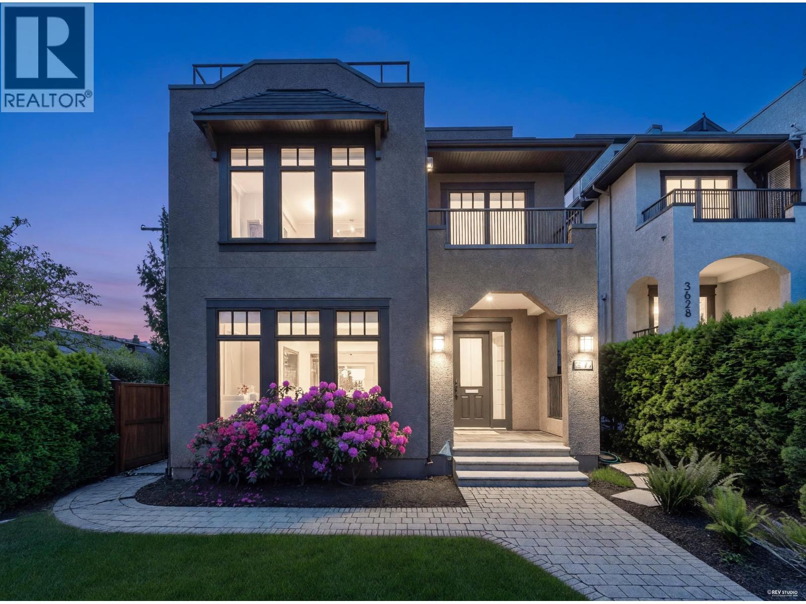 3618 W 24TH AVENUE, Vancouver, British Columbia