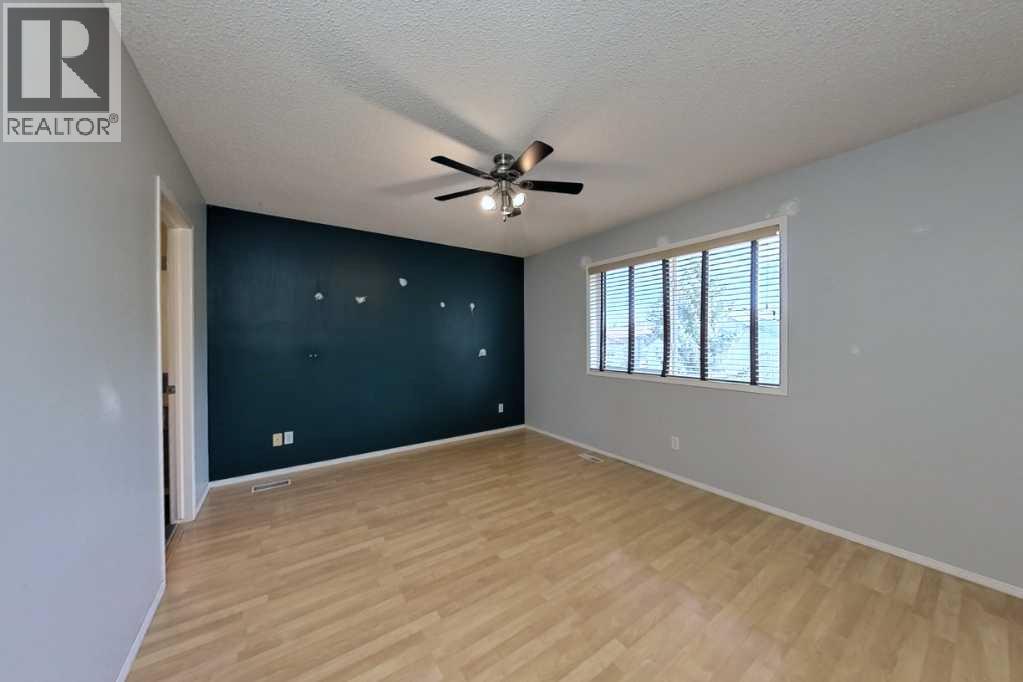 39 Simcoe Terrace Sw, Calgary, Alberta  T3H 4S3 - Photo 19 - A2313210