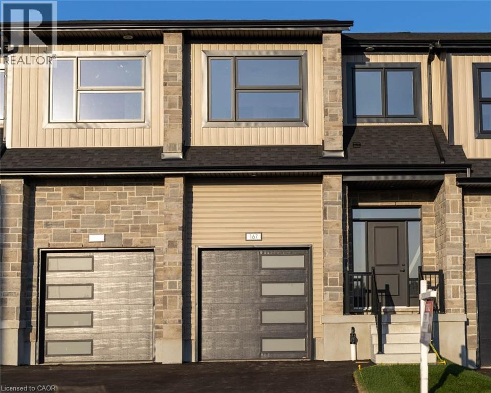 167 Dunnigan Drive, Kitchener, Ontario  N2B 0B1 - Photo 2 - 40768772