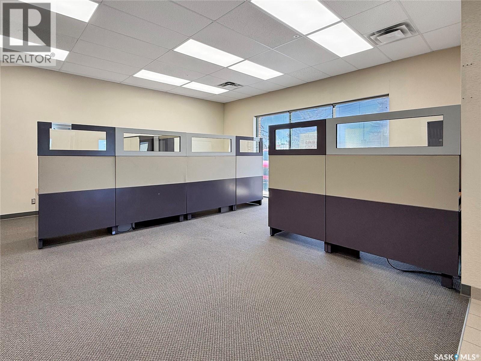 7&8 1071 Central Avenue, Swift Current, Saskatchewan  S9H 2A8 - Photo 5 - SK036864