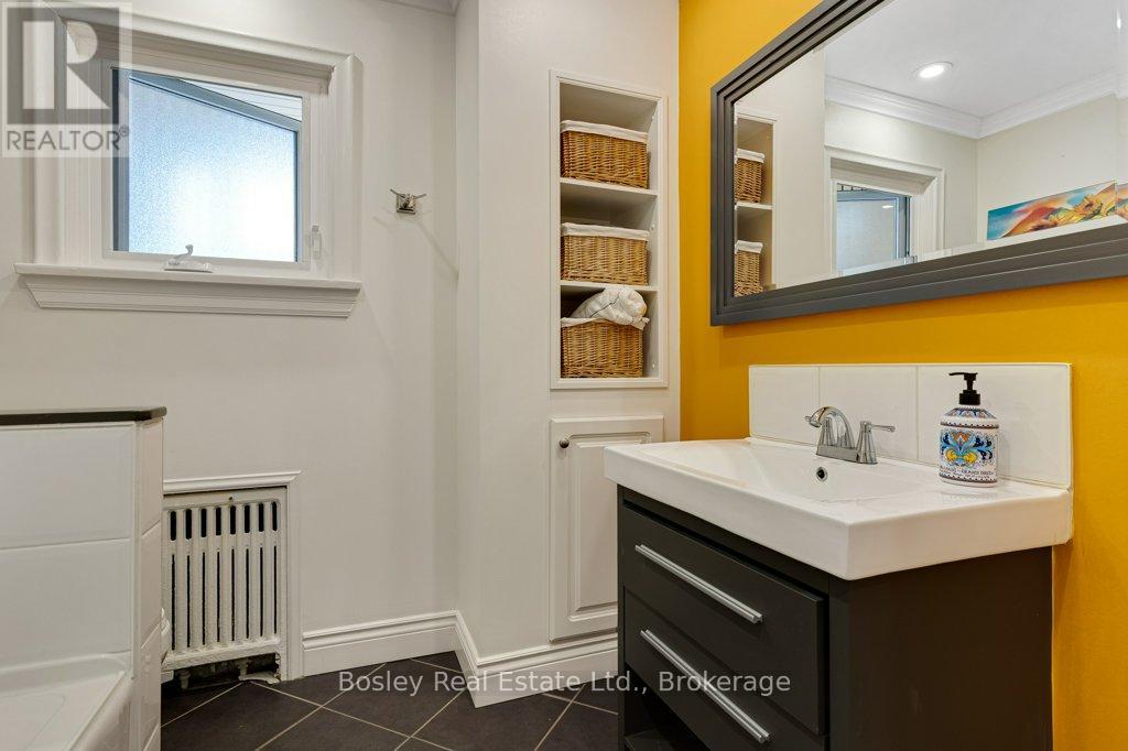 52 Forest Hill Drive, Guelph (Dovercliffe Park/old University), Ontario  N1G 2E6 - Photo 26 - X13181846