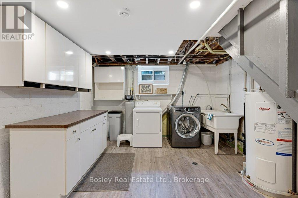 52 Forest Hill Drive, Guelph (Dovercliffe Park/old University), Ontario  N1G 2E6 - Photo 31 - X13181846