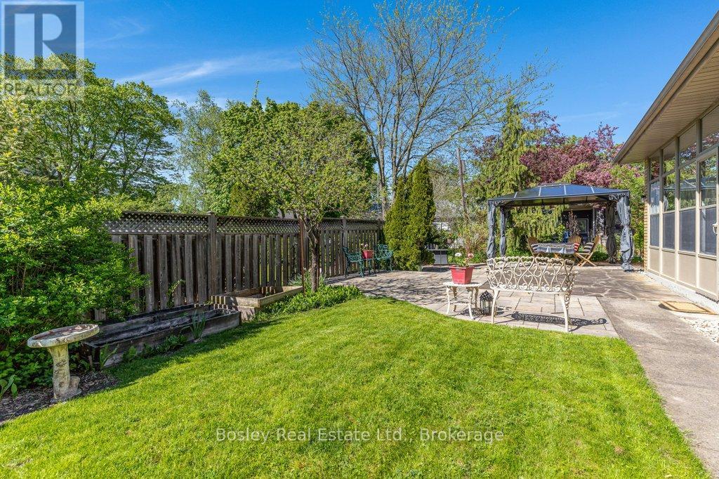 52 Forest Hill Drive, Guelph (Dovercliffe Park/old University), Ontario  N1G 2E6 - Photo 34 - X13181846