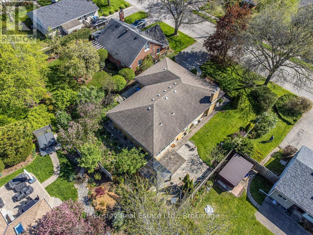 52 Forest Hill Drive, Guelph (Dovercliffe Park/old University), Ontario  N1G 2E6 - Photo 38 - X13181846