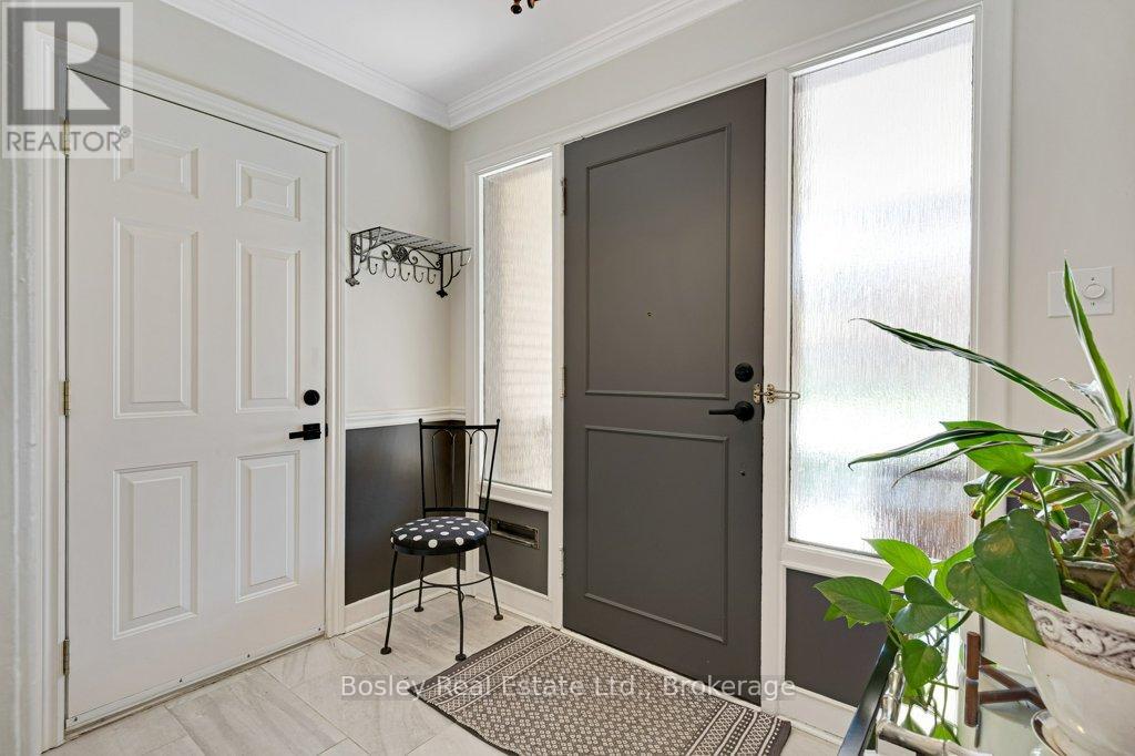 52 Forest Hill Drive, Guelph (Dovercliffe Park/old University), Ontario  N1G 2E6 - Photo 4 - X13181846