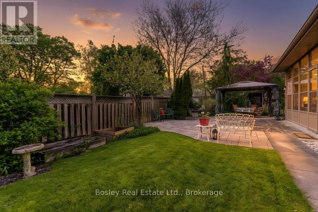 52 Forest Hill Drive, Guelph (Dovercliffe Park/old University), Ontario  N1G 2E6 - Photo 40 - X13181846