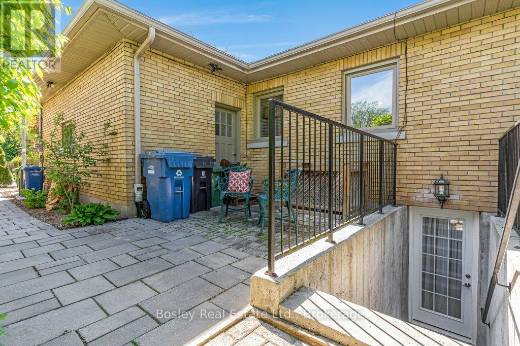 52 Forest Hill Drive, Guelph (Dovercliffe Park/old University), Ontario  N1G 2E6 - Photo 41 - X13181846
