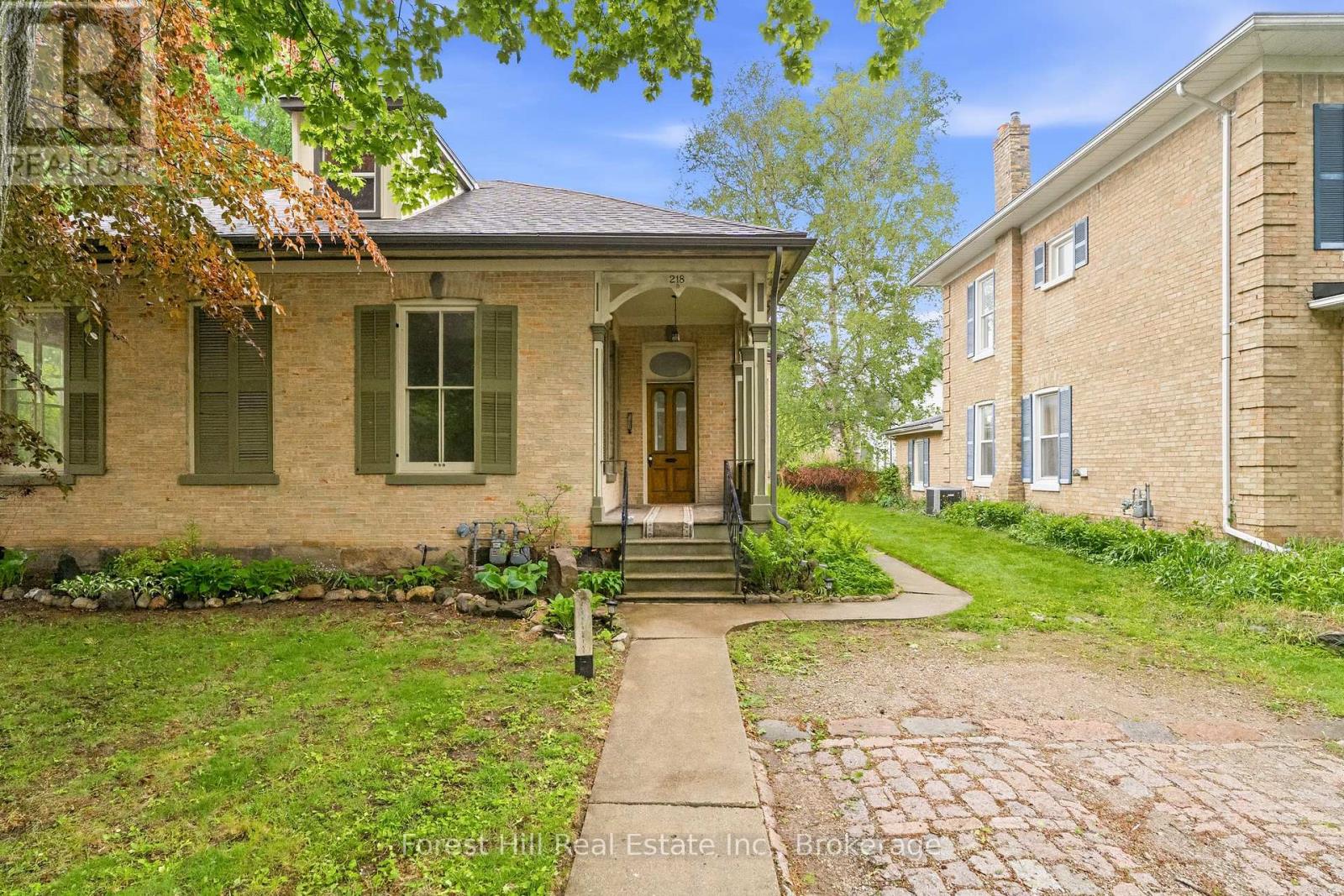 218 Albert Street, Ingersoll, Ontario  N5C 2Y6 - Photo 3 - X13182178
