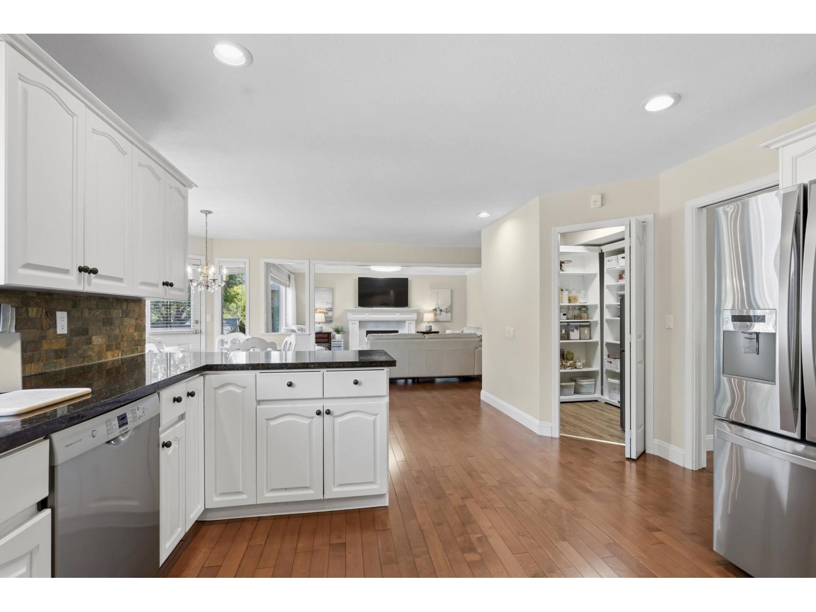 17139 102a Avenue, Surrey, British Columbia  V4N 3L2 - Photo 15 - R3128447