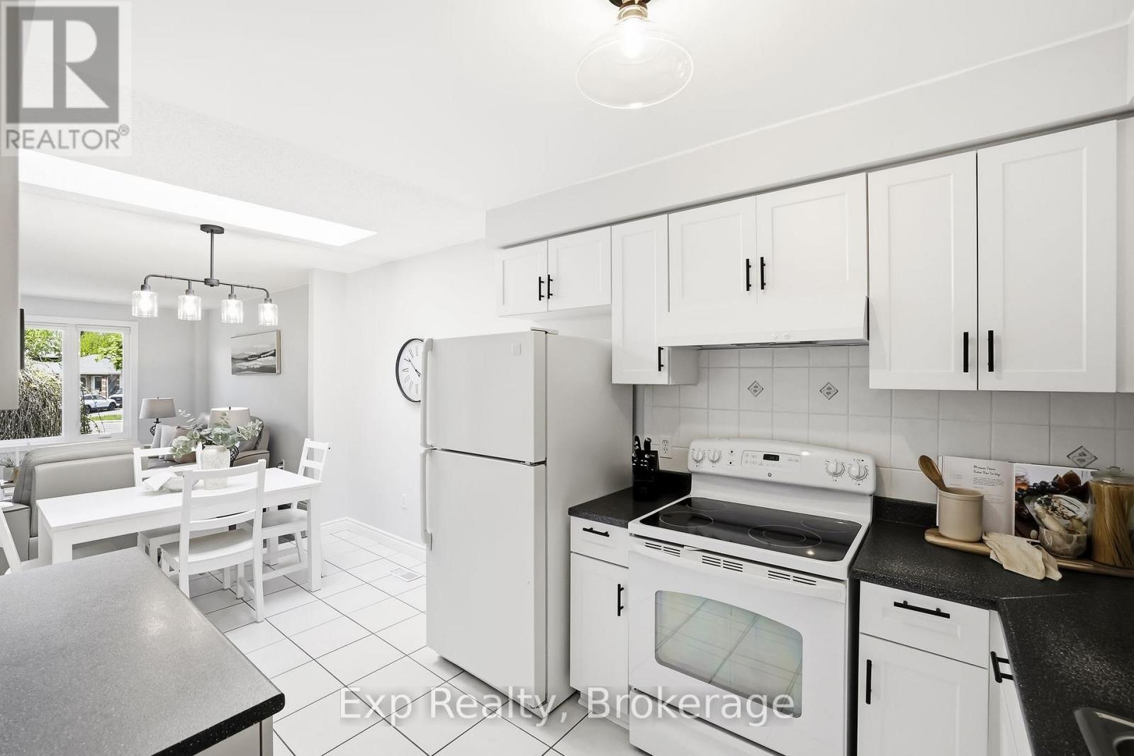 805 Battell Court, Cobourg, Ontario  K9A 5R7 - Photo 18 - X13182118