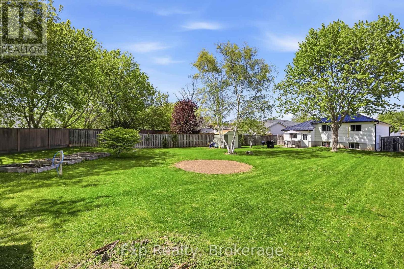 805 Battell Court, Cobourg, Ontario  K9A 5R7 - Photo 4 - X13182118