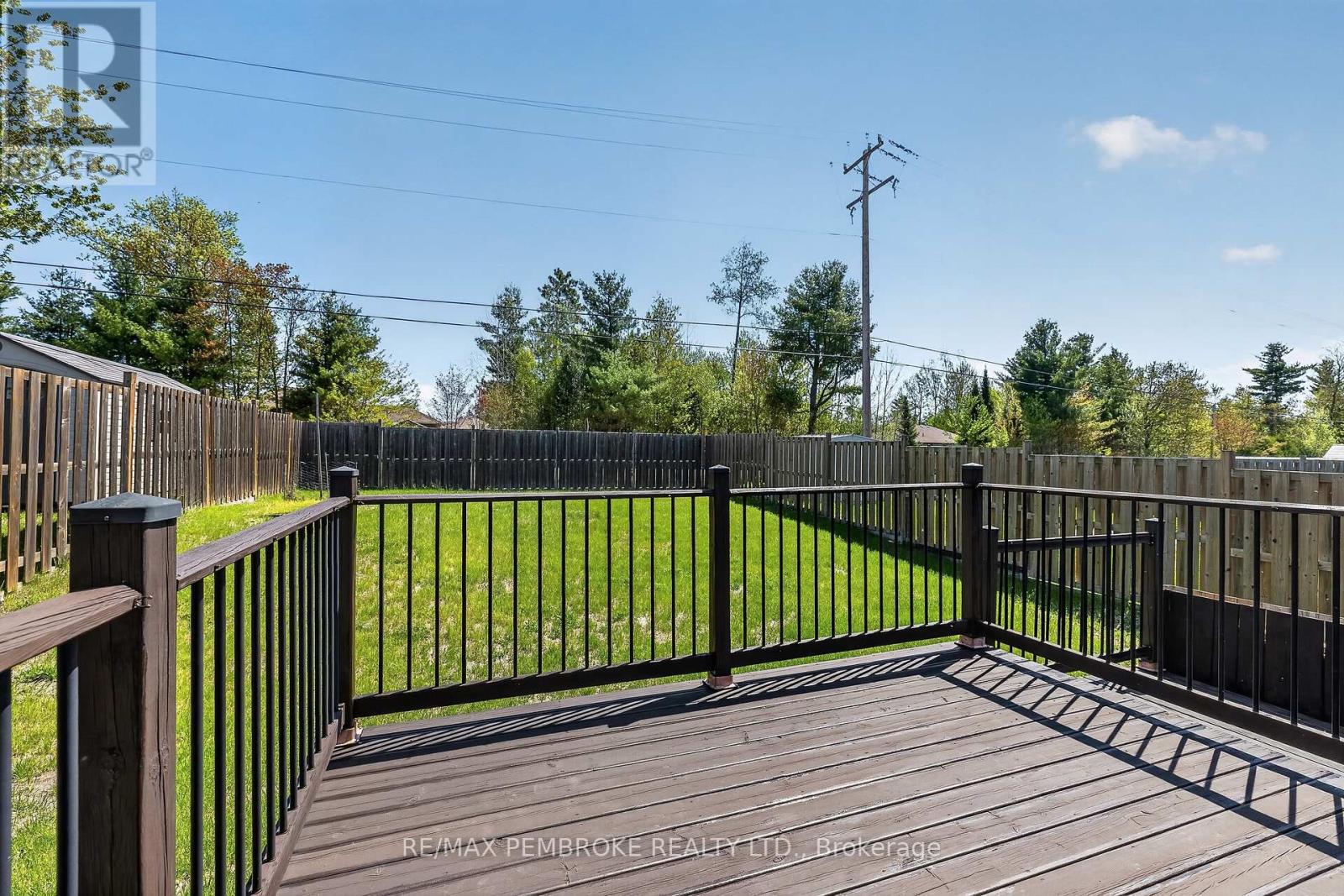 27 Noble Crescent, Petawawa, Ontario  K8H 0G1 - Photo 35 - X13182006