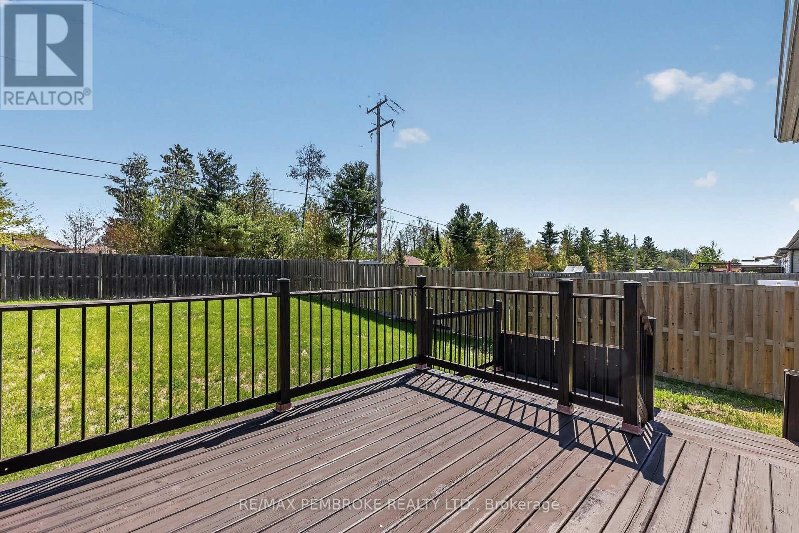 27 Noble Crescent, Petawawa, Ontario  K8H 0G1 - Photo 36 - X13182006