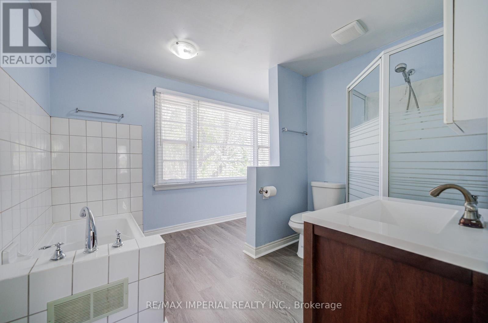 49 Sunset Beach Road, Richmond Hill, Ontario  L4E 3G7 - Photo 21 - N13166942