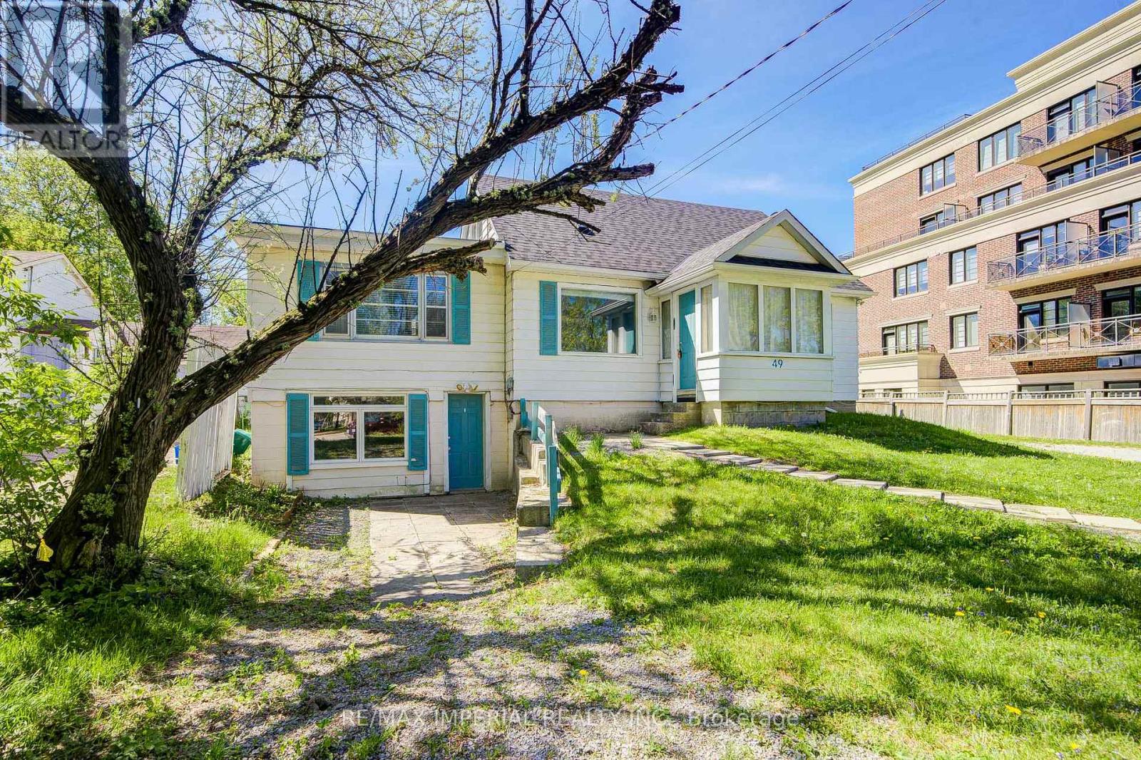 49 Sunset Beach Road, Richmond Hill, Ontario  L4E 3G7 - Photo 3 - N13166942