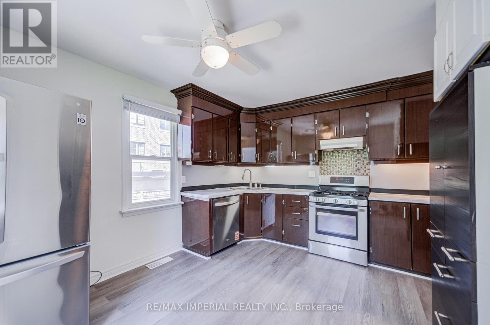 49 Sunset Beach Road, Richmond Hill, Ontario  L4E 3G7 - Photo 27 - N13166942
