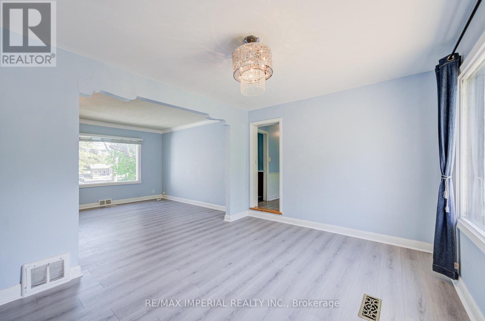49 Sunset Beach Road, Richmond Hill, Ontario  L4E 3G7 - Photo 16 - N13166942