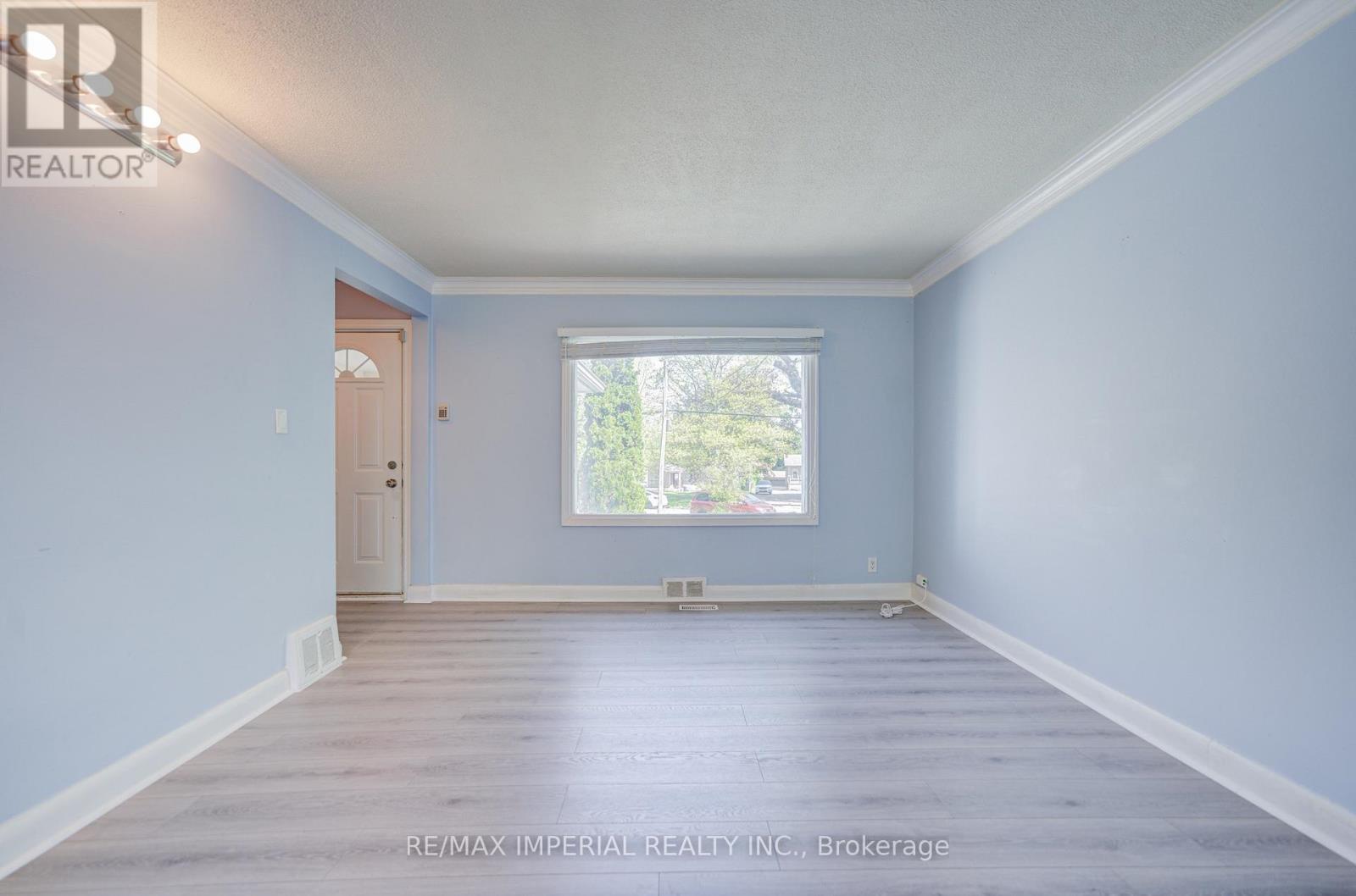 49 Sunset Beach Road, Richmond Hill, Ontario  L4E 3G7 - Photo 12 - N13166942