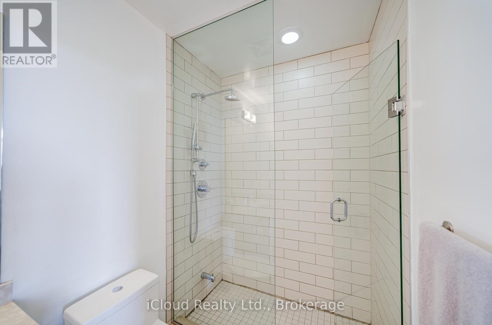25 Fontenay Court, Toronto, Ontario  M9A 0C4 - Photo 35 - W13172422