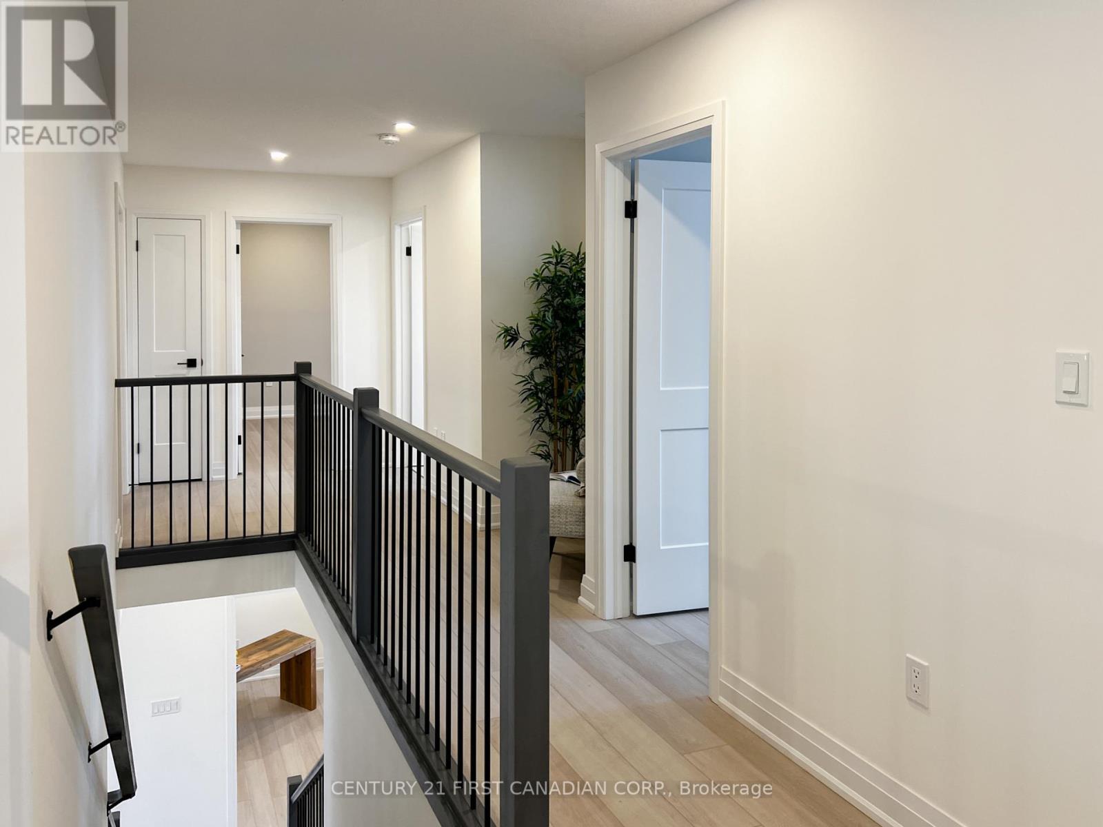 108 Mapledene Lane, Lucan Biddulph, Ontario  N0M 2J0 - Photo 21 - X13175286