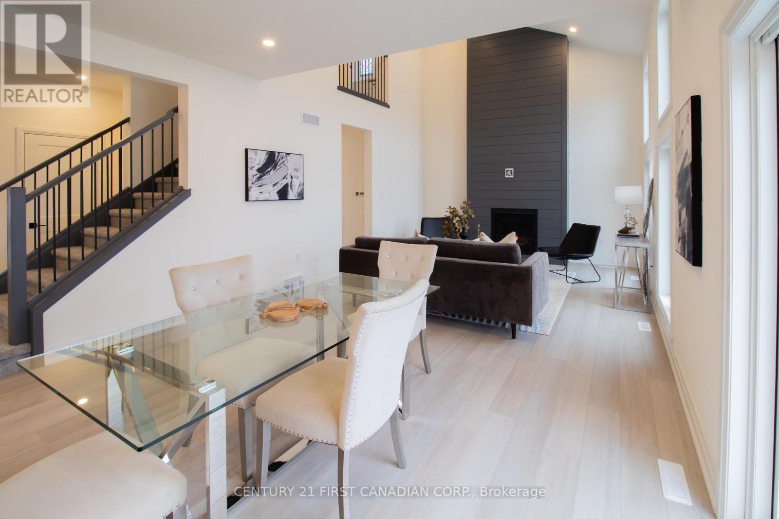 108 Mapledene Lane, Lucan Biddulph, Ontario  N0M 2J0 - Photo 11 - X13175286