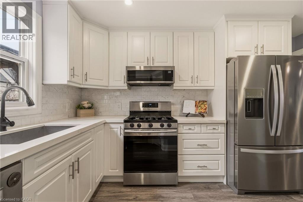 14 Mars Avenue, Hamilton, Ontario  L8L 3V8 - Photo 12 - 40833923