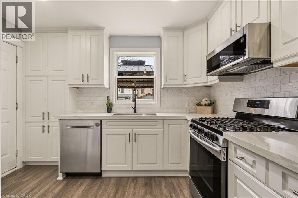 14 Mars Avenue, Hamilton, Ontario  L8L 3V8 - Photo 13 - 40833923