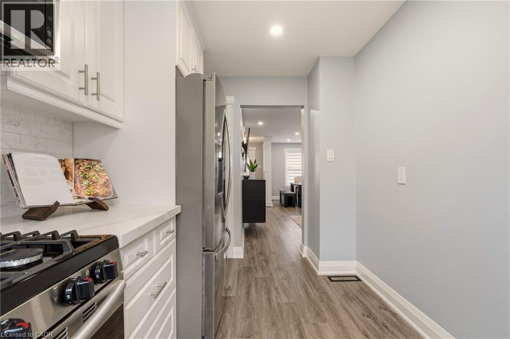 14 Mars Avenue, Hamilton, Ontario  L8L 3V8 - Photo 15 - 40833923