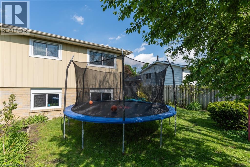 43 Inverness Street, Brantford, Ontario  N3V 1A9 - Photo 44 - 40833908