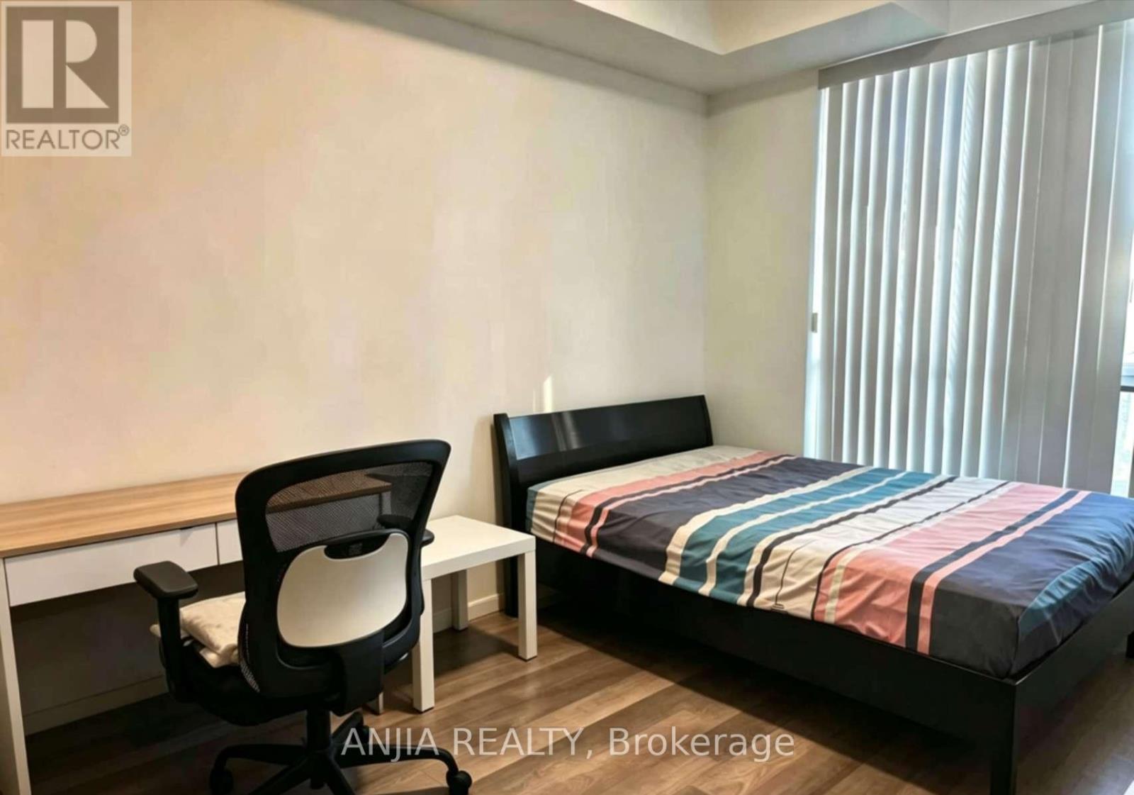 1010 - 376 Highway 7 Road E, Richmond Hill, Ontario  L6C 0C4 - Photo 5 - N13167238