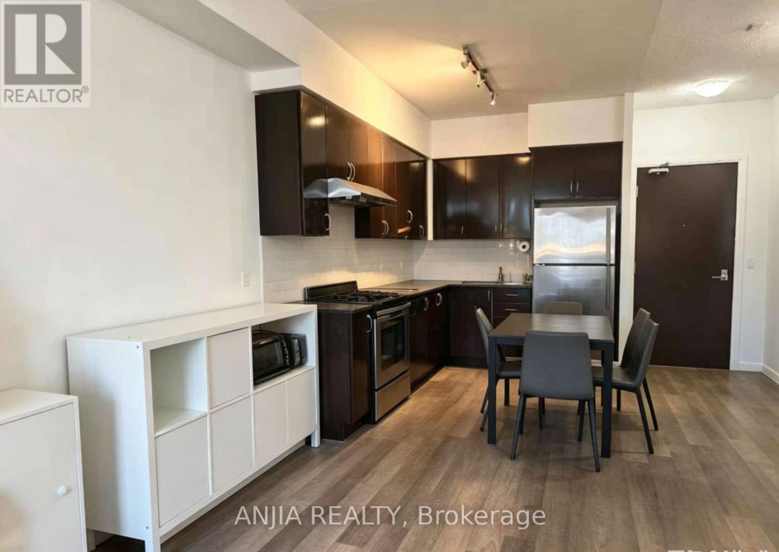 1010 - 376 Highway 7 Road E, Richmond Hill, Ontario  L6C 0C4 - Photo 4 - N13167238