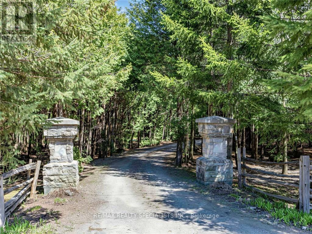 4911 Eighth Line, Erin, Ontario  L7G 4S4 - Photo 2 - W13152768