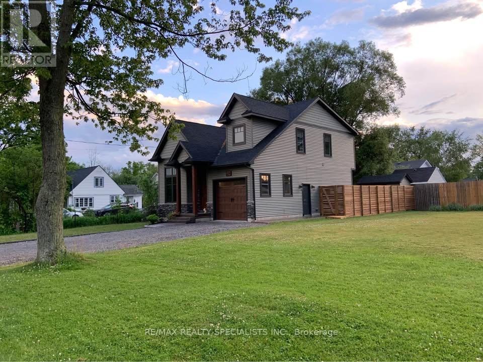 231 Rosewood Avenue, Fort Erie, Ontario  L0S 1B0 - Photo 2 - X12767076