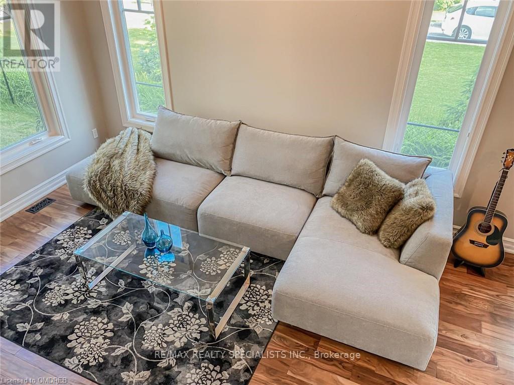 231 Rosewood Avenue, Fort Erie, Ontario  L0S 1B0 - Photo 11 - X12767076